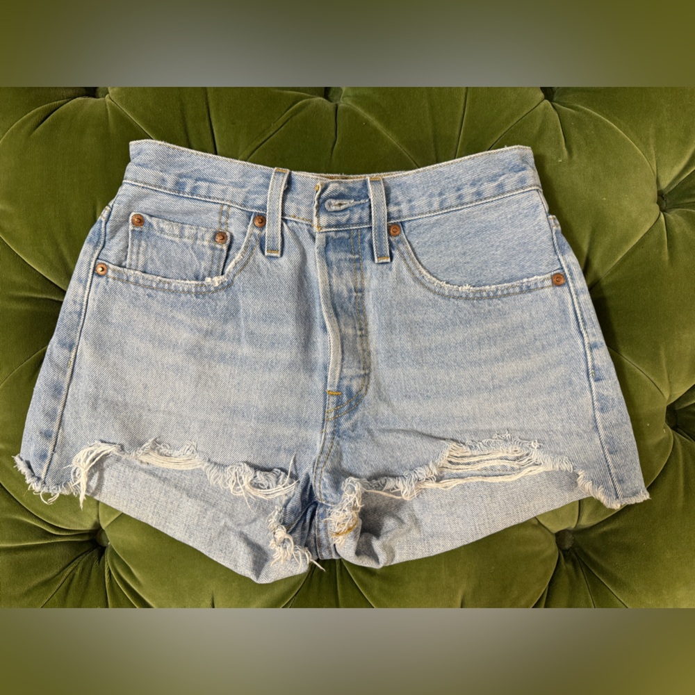 Levi’s size 26 button-fly jean shorts